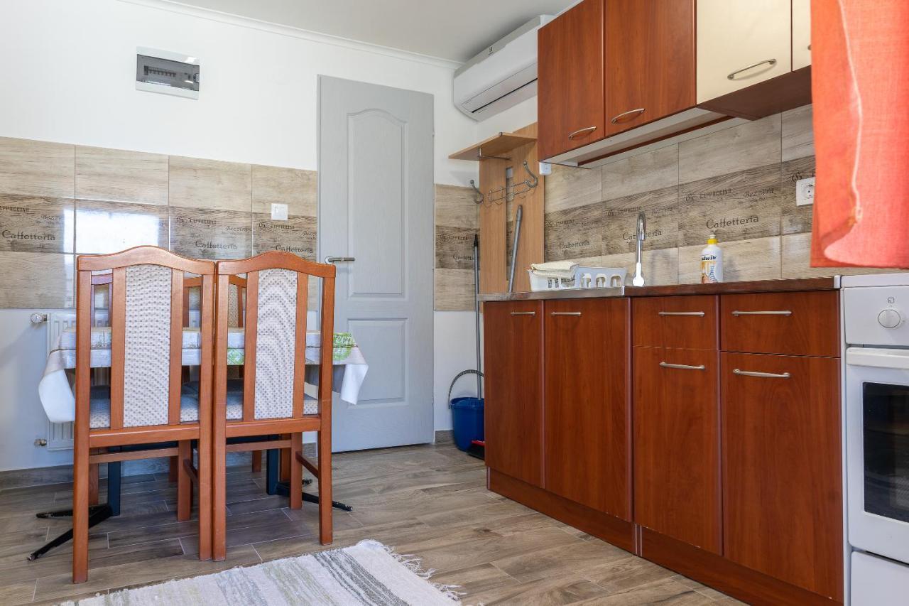 Lili Apartman Harkany Ngoại thất bức ảnh