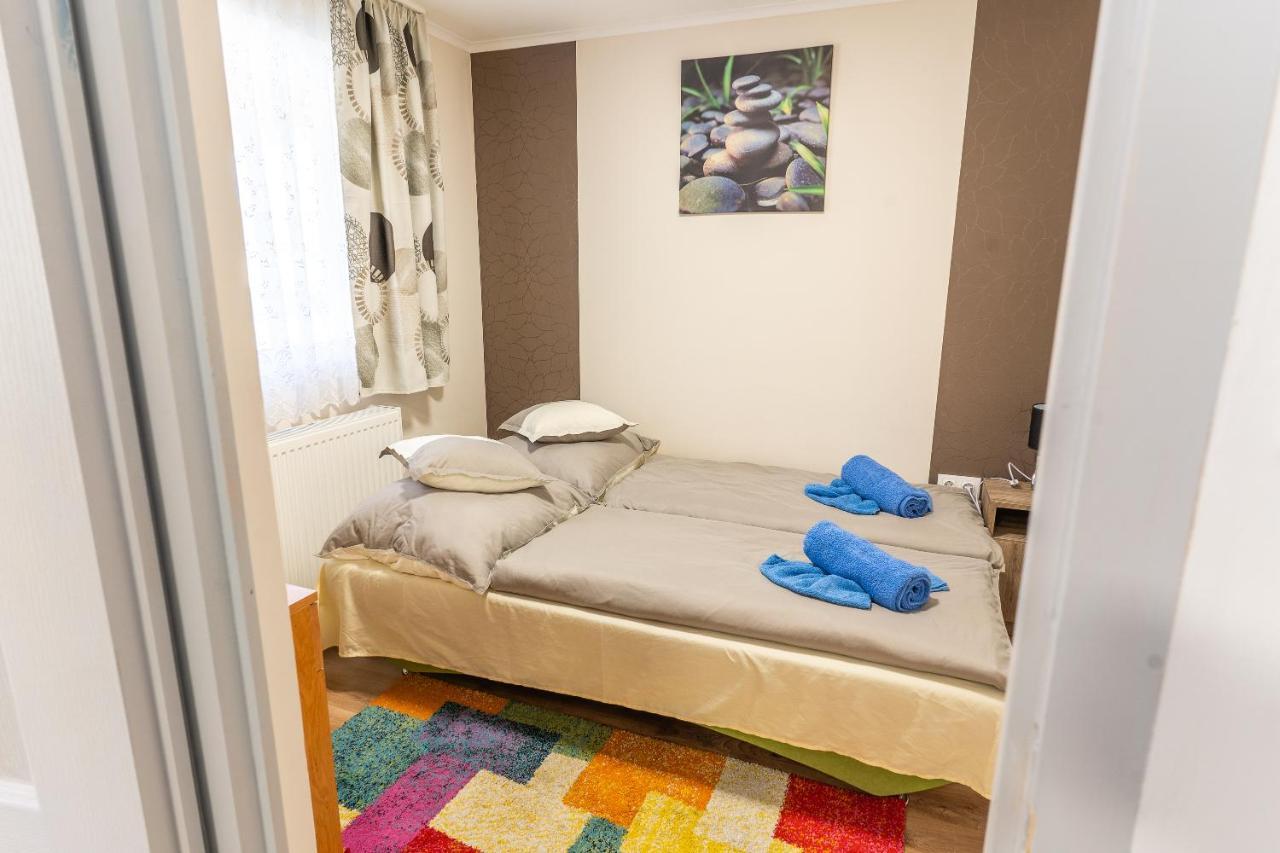 Lili Apartman Harkany Ngoại thất bức ảnh