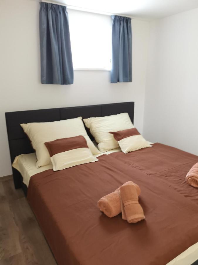 Lili Apartman Harkany Ngoại thất bức ảnh