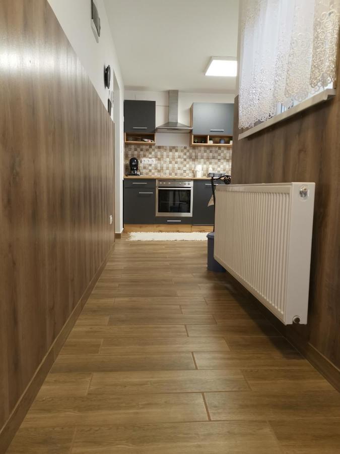 Lili Apartman Harkany Ngoại thất bức ảnh