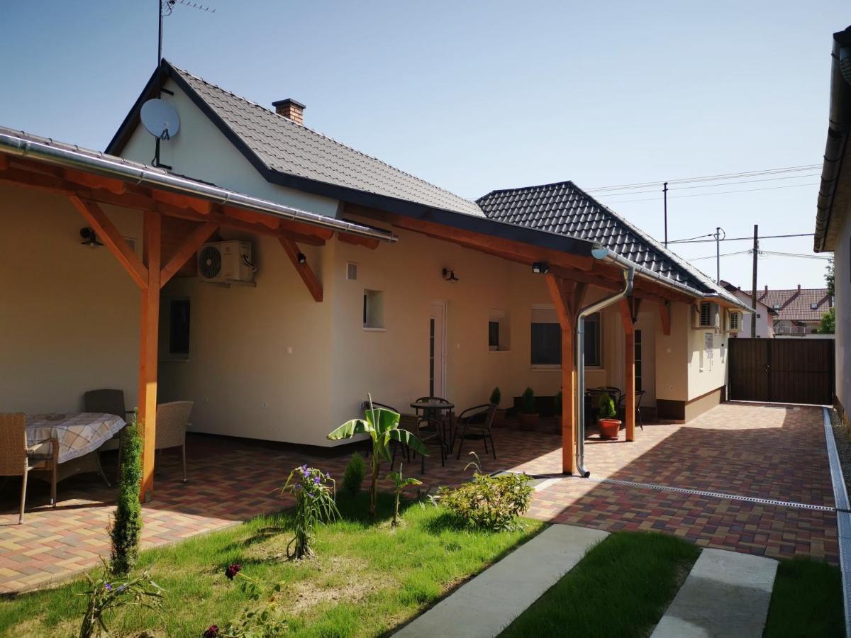 Lili Apartman Harkany Ngoại thất bức ảnh